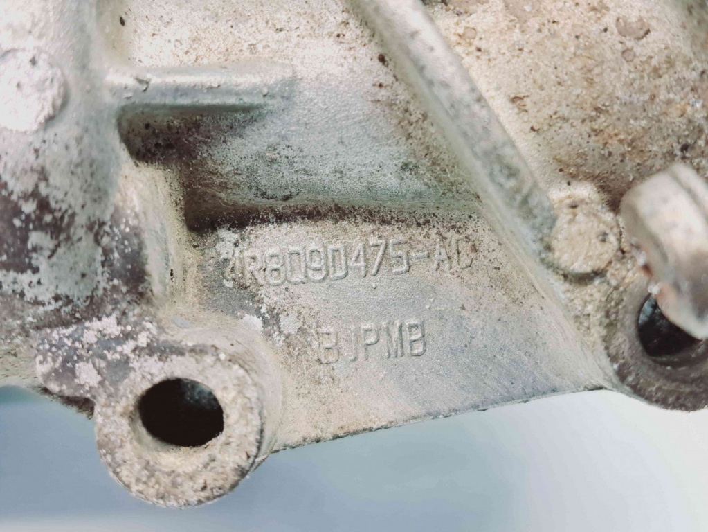 Supapa EGR LAND ROVER DISCOVERY 3 (L319) [Fabr 2005-2009] 4R8Q9D475-AC 2.7 276DT 2.7 276DT 140KW / 190CP