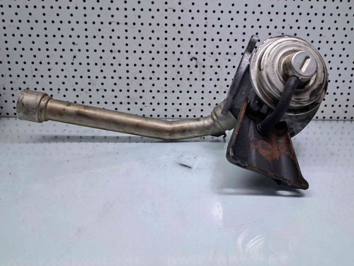Supapa EGR Mercedes Clasa C (W203) [Fabr 2000-2007] A6110900754 2.2 CDI 2.2 CDI 106