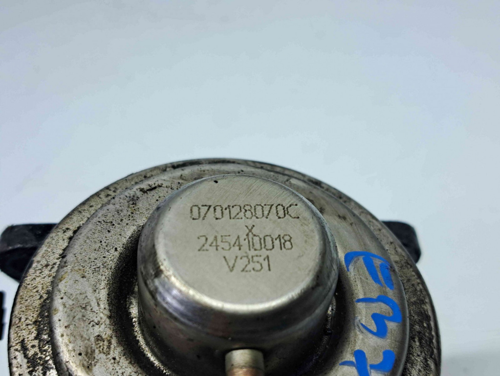 Supapa EGR Volkswagen Touareg (7LA, 7L6) [Fabr 2003-2010] 070128070C 2.5 TDI BAC 2.5 TDI BAC 128KW / 174CP
