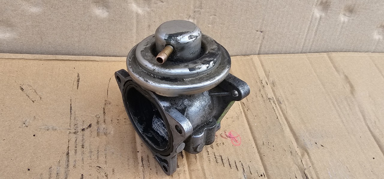 Supapa EGR Vw Golf 4 1.9 TDI AXR 2002 2003 2004 2005