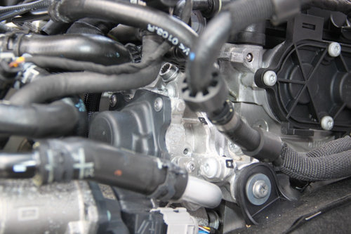 Supapa EGR VW Golf 7 2014-2020 2.0 TDI cod: 04L131501S