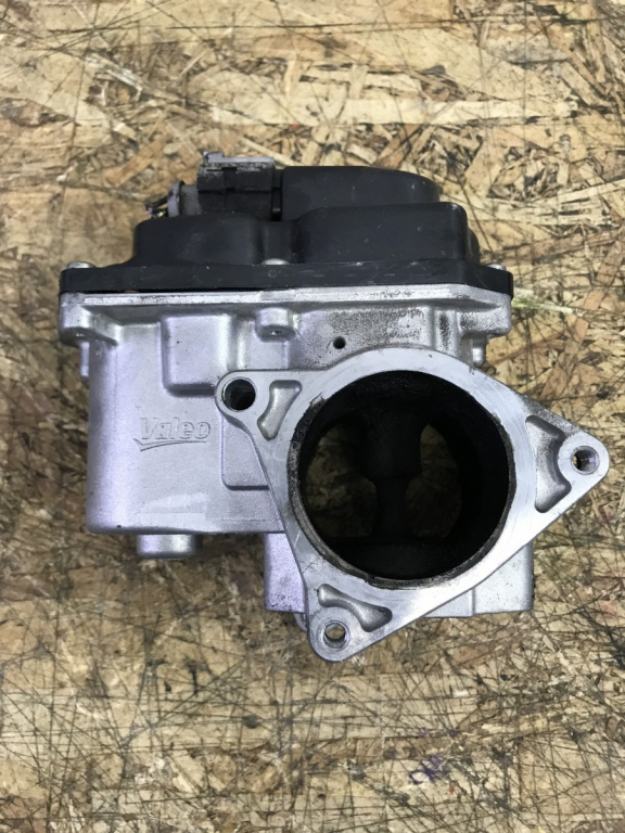 Supapa EGR VW Tiguan 2009 4x4 2.0TDI Automat DSG suv 2009 (03L131501K)