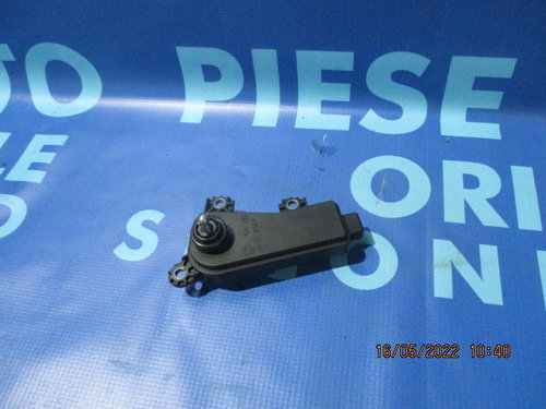 Supapa galerie admisie BMW E90 320i; 7511383 (actuator)
