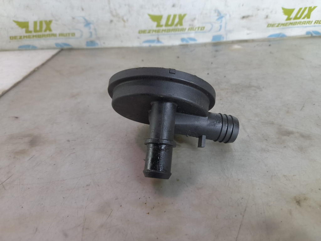 Supapa pcv epurator 070129101A 2.5 tdi BAC Volkswagen VW Touareg generatia 1 7L [2002 - 2007] 2.5 tdi BAC