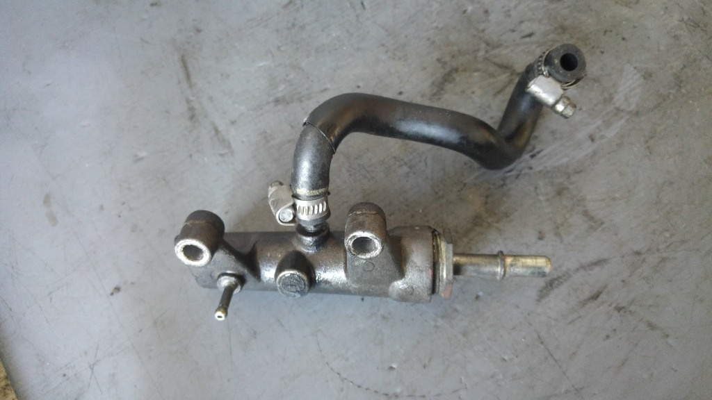 Supapa presiune combustibil 1.9 jtd 939a2000 alfa romeo 159 55193043