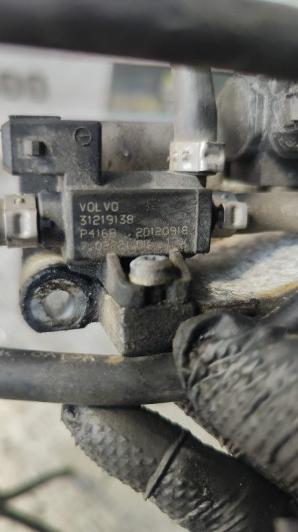 Supapa solenoid Volvo XC90 2.4 D cod motor D5244T17 transmisie automata,an 2013 cod 31219138
