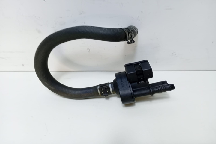 Supapa vacuum 06H906517G Audi A8 D3/4E [2th facelift] [2007 - 2010]