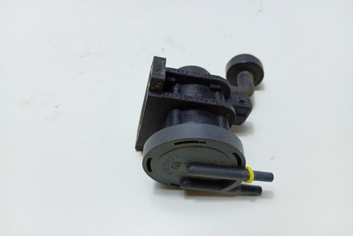 Supapa vacuum 09128022 Opel Vectra C [2002 - 2005]