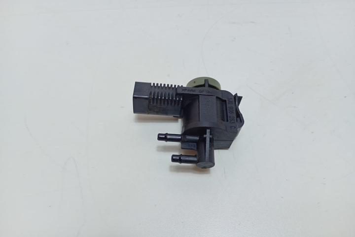 Supapa vacuum 1J0906283C Volkswagen VW Golf 4 [1997 - 2006]