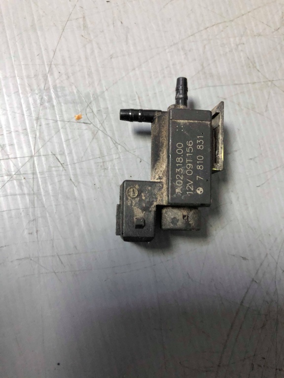 Supapa vacuum 2.0 d bmw seria 3 e90 7810831