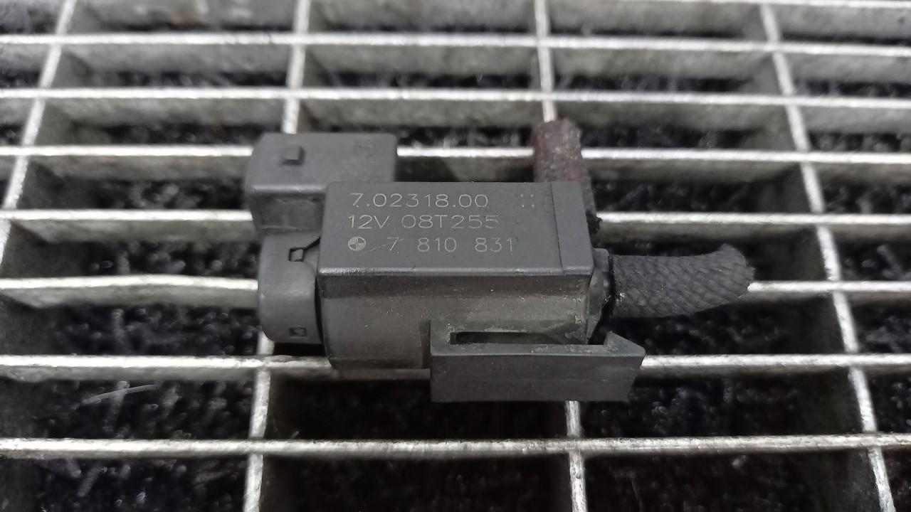SUPAPA VACUUM BMW SERIA 5 E 60 SERIA 5 E 60 2.0 D - (2007 2010)