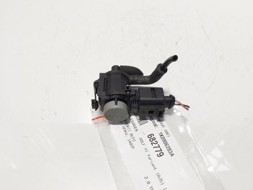 Supapa vacuum, cod 1K0906283A, VW Golf 6 Variant (AJ5), 2.0 TDI, CFH (id:682779)