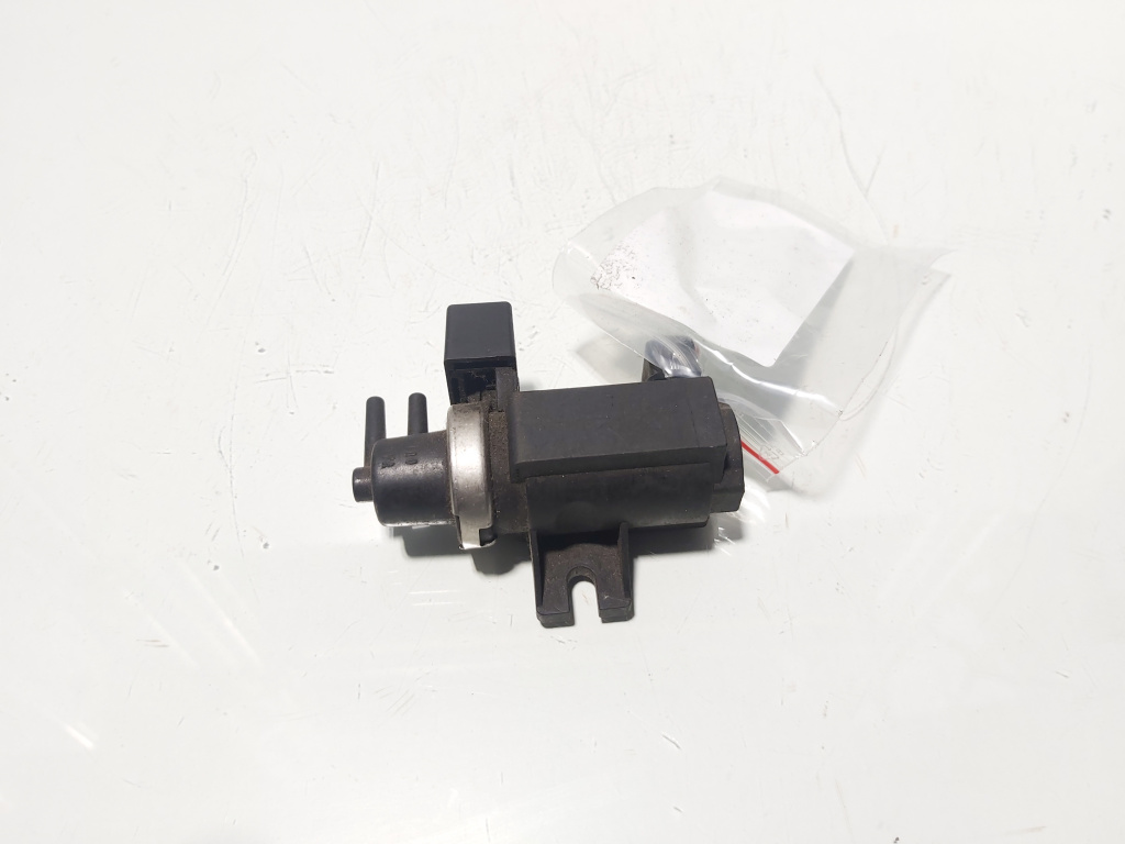 Supapa vacuum, cod 2247906, Bmw X5 (E53) 3.0 diesel, 306D1 (id:682513)