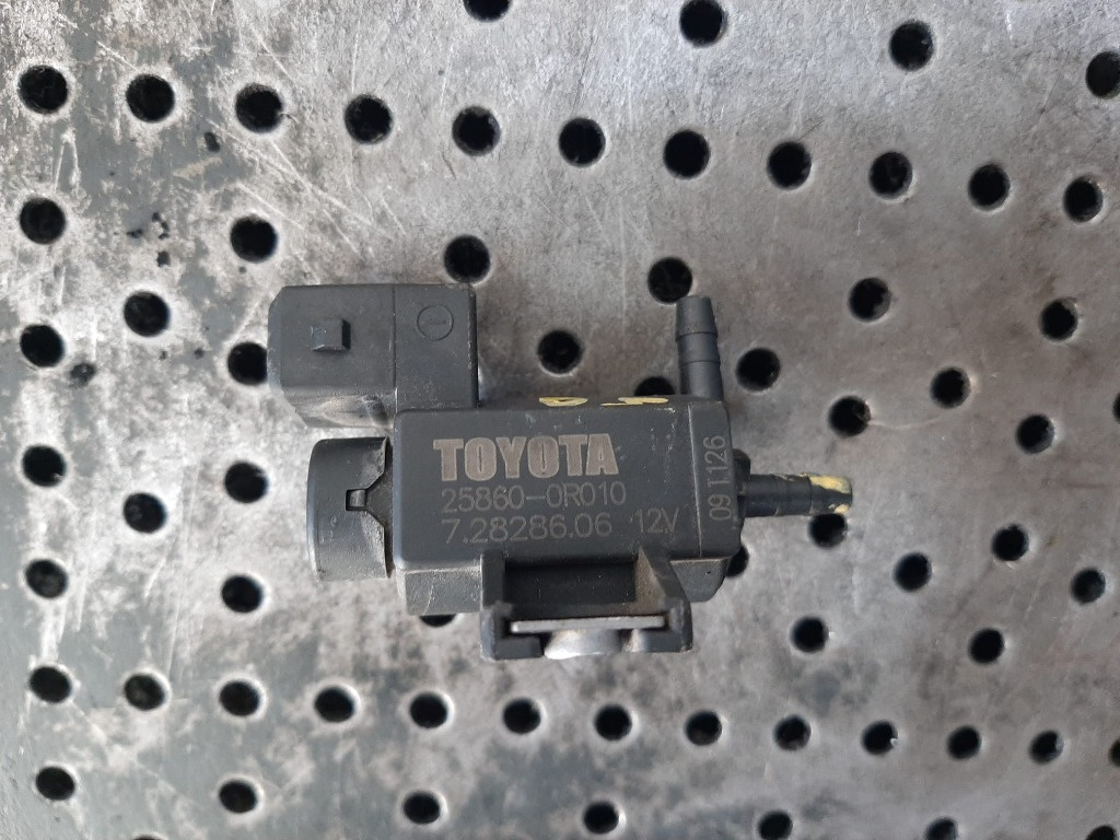 Supapa vacuum electrovalva 2.2 d 2ad toyota rav 4 25860-0r010 72828606