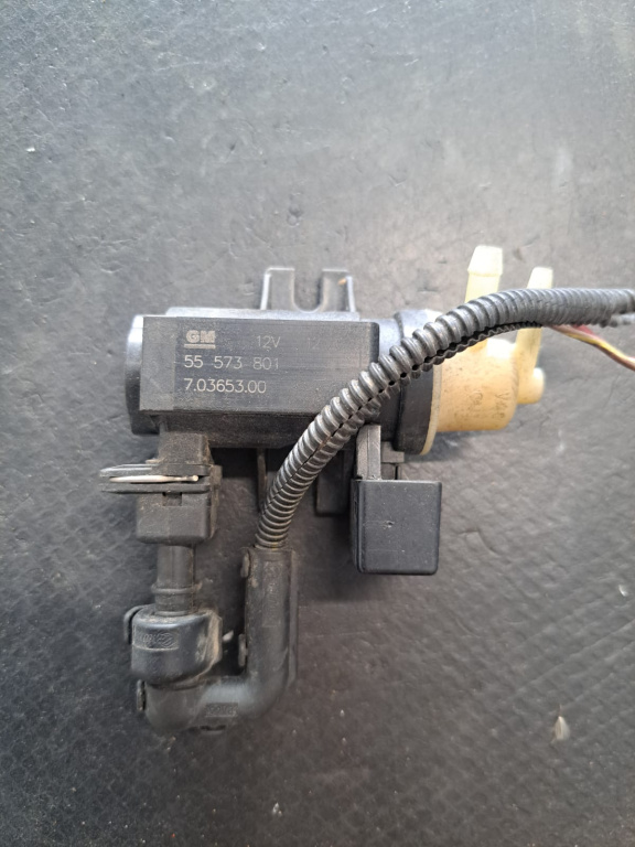 Supapa vacuum OPEL ASTRA J 2009–2012 - COD 55573801
