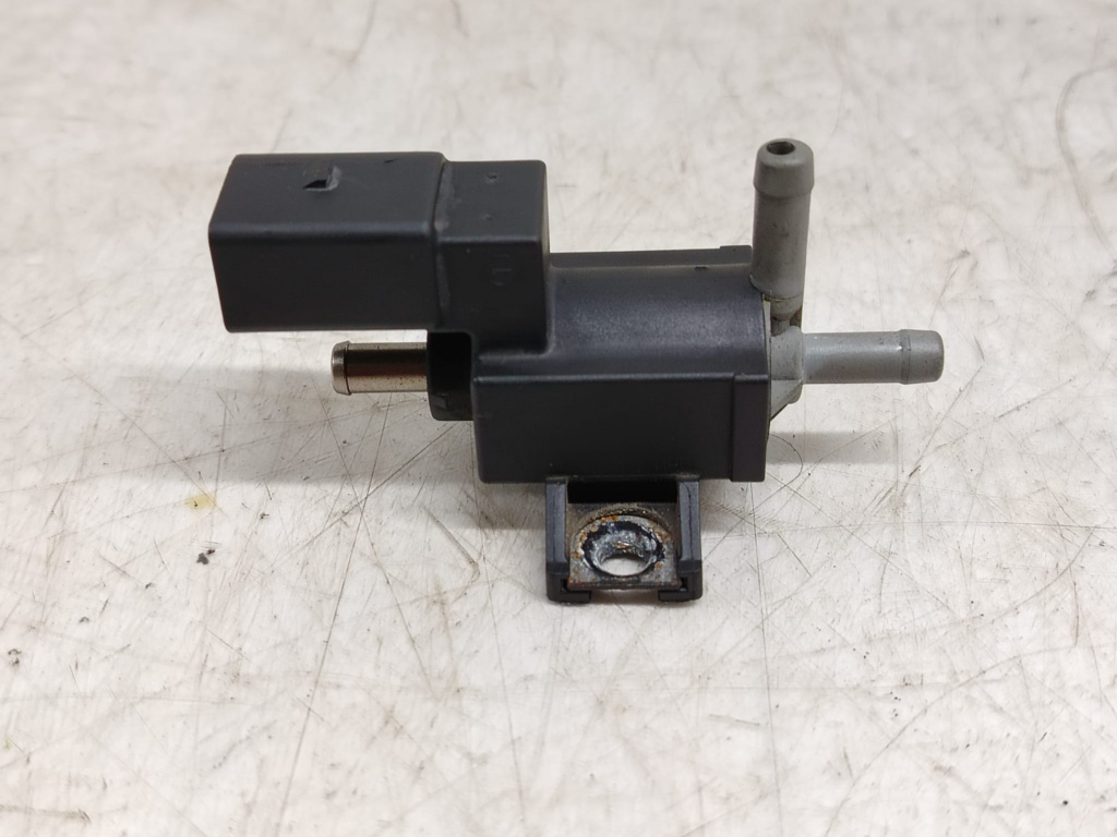 Supapa vacuum vacuum 06f906283f Audi A1 8X [2010 - 2014]