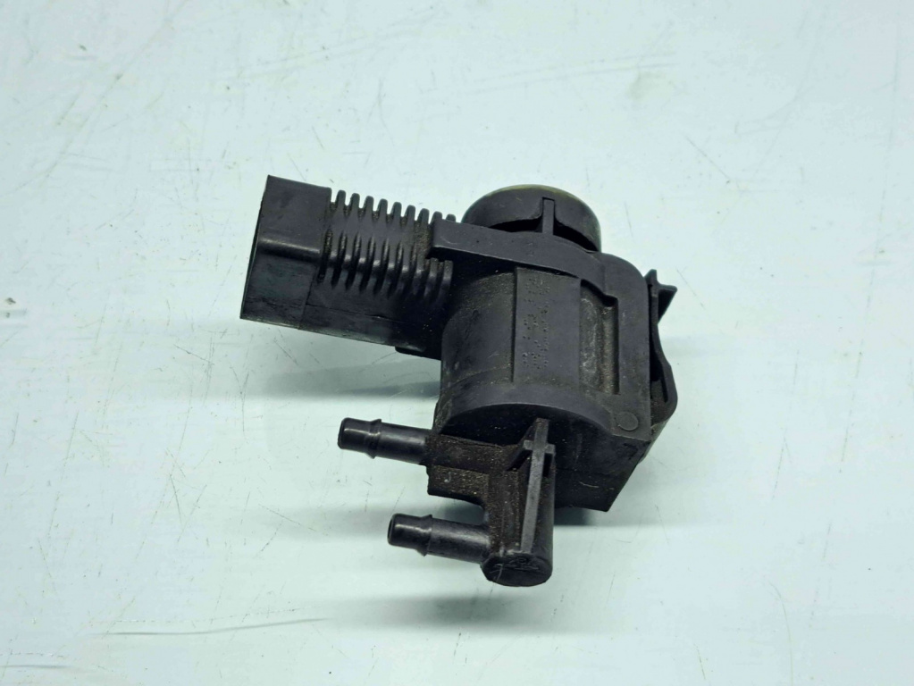 Supapa vacuum Volkswagen Touareg (7LA, 7L6) [Fabr 2003-2010] 1K0906283A 2.5 TDI BPE 2.5 TDI BPE 128KW / 174CP