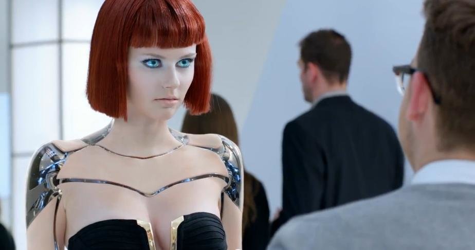 Super Bowl 2013: reclama la noua Kia Forte cu roboti sexy