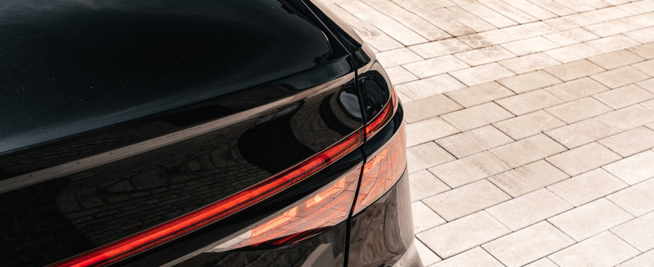 Super-limuzina care concureaza cu Mercedes S63 AMG a primit un upgrade serios de putere Super-limuzina care concureaza cu Mercedes S63 AMG a primit un upgrade serios de putere