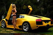 Super Pictorial: Amanda Ellis plus Lambo Murcielago LP640