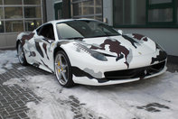 Supercar army: Ferrari 458 Italia camuflat