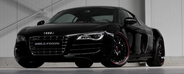 Supercar in black: Audi R8 V10 by Wheelsandmore