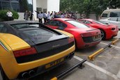 Supercaruri confiscate in Hong Kong