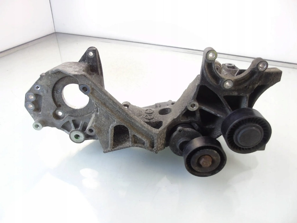 Suport accesorii 03L903143H Seat Exeo 2.0 TDI an fab.2008 - 2013