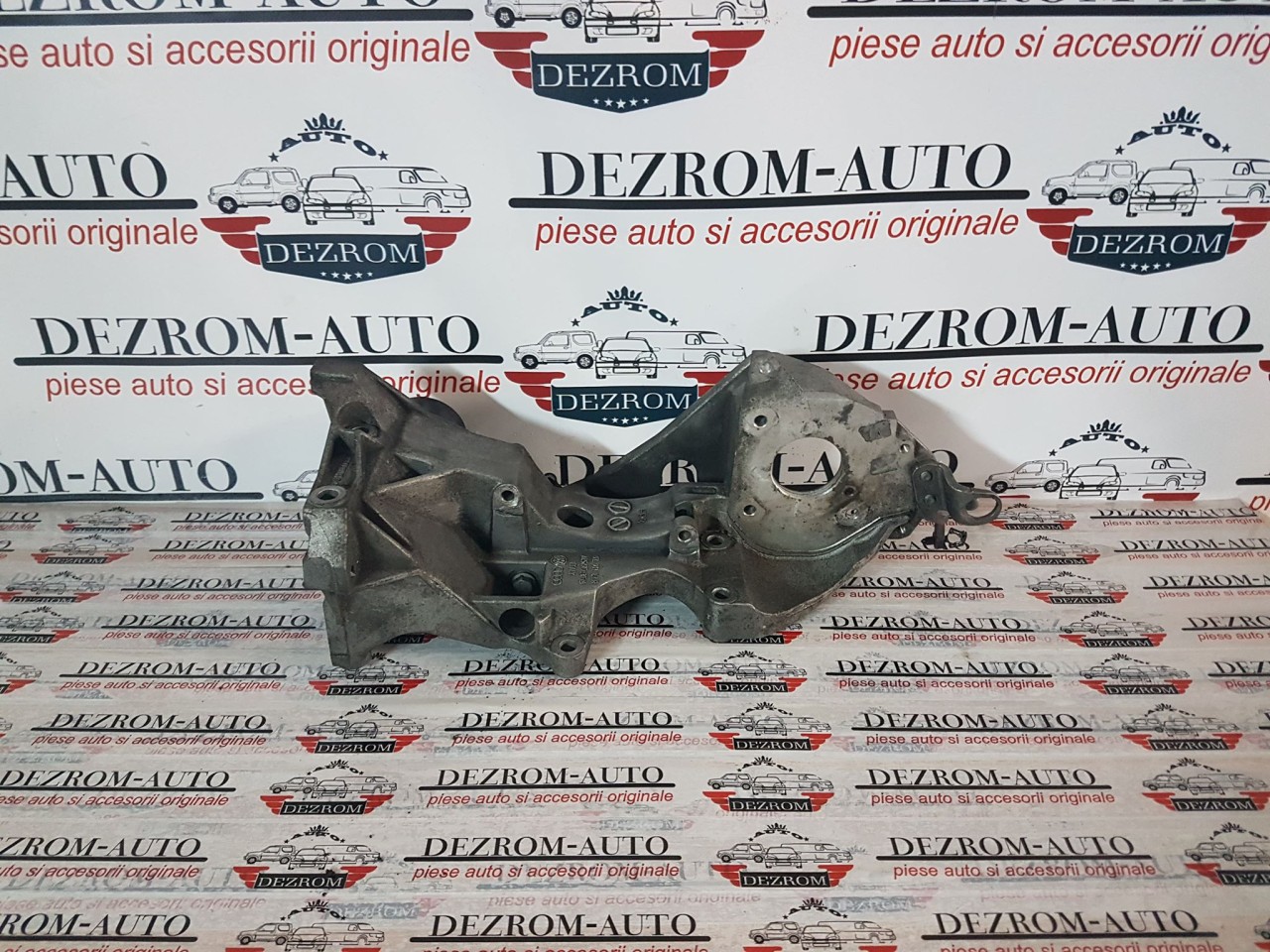 Suport accesorii 03L903143R audi a4 b8 8k 2.0 tdi cmgb 177 cai