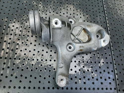 Suport accesorii 1.4 tsi cax vw golf 6 audi a3 8p seat leon toledo altea 1k0260885b