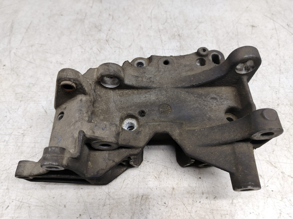 Suport accesorii 1.6 benzina nfu 9649103280 Citroen C2 [2003 - 2008]