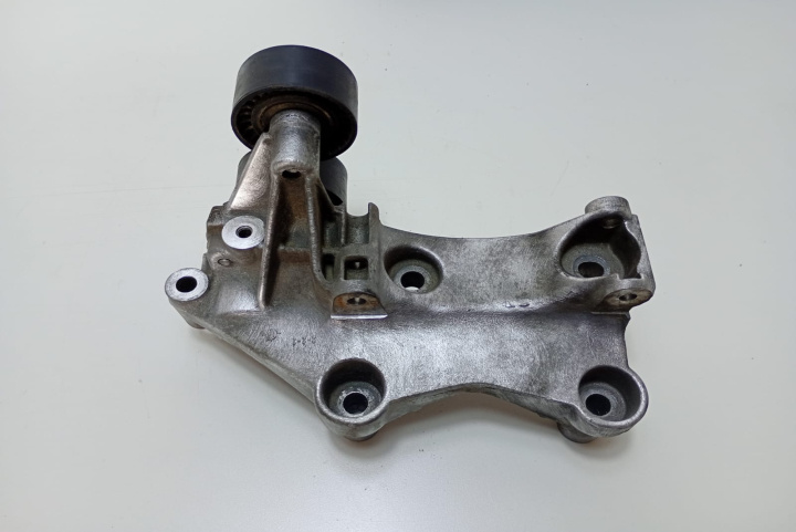 Suport accesorii 1.6 dci 117105124R Renault Trafic 3 [2014 - 2020]