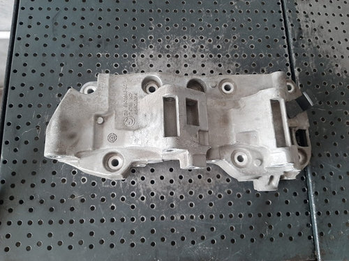 Suport accesorii 2.0 d n47d20c bmw seria 1 f20 f21 seria 3 f30 f31 11168506863-05