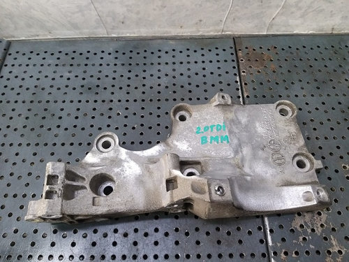 Suport accesorii 2.0 tdi audi a3 8p 038903143af