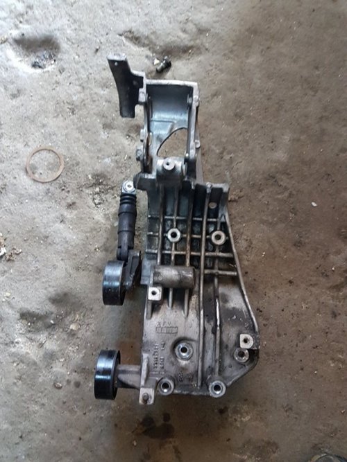Suport accesorii 55199961 alfa romeo 159 2.4 jtdm