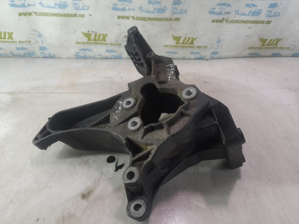 Suport accesorii 770011357 1.9 dci F9Q732 Renault Megane [facelift] [1999 - 2003]