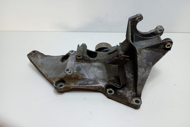 Suport accesorii 8200183234 Renault Laguna 2 [facelift] [2005 - 2007]