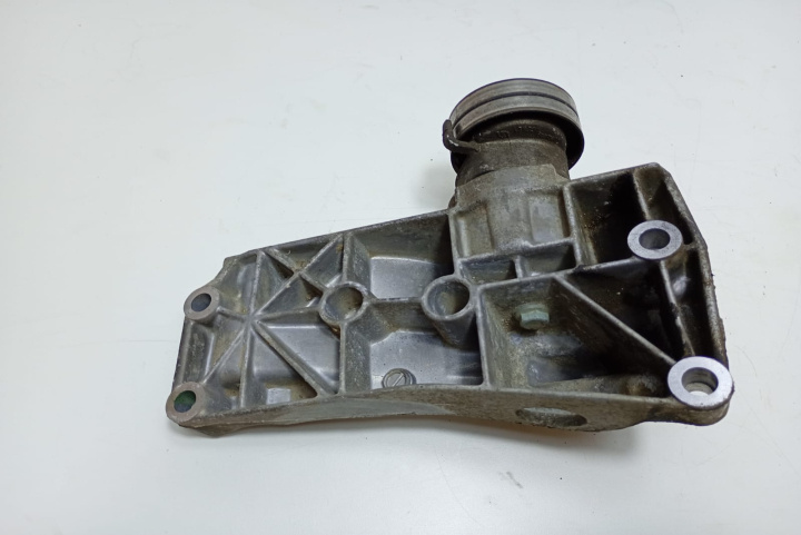 Suport accesorii alternator 030145169H Seat Ibiza 3 6L [2002 - 2006]