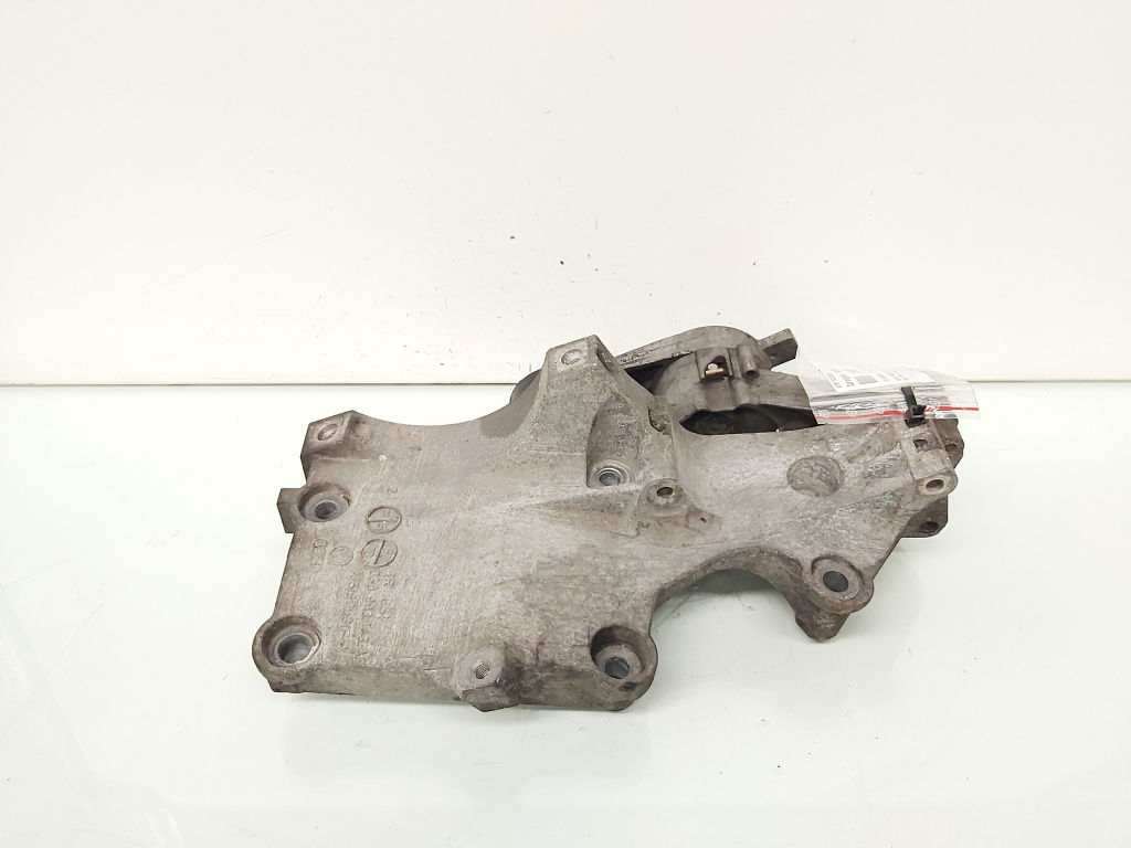 Suport accesorii, cod 038903143AF, Skoda Superb II Combi (3T5) 1.9 TDI, BXE (idi:659382)