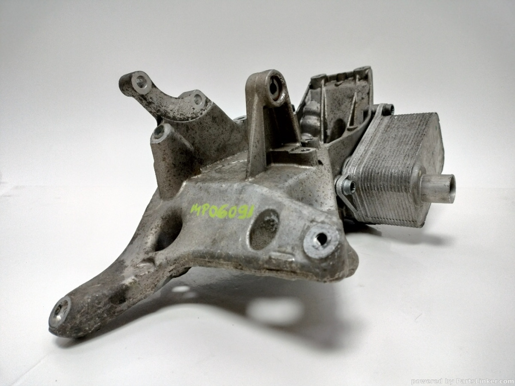 Suport accesorii cu termoflot Audi A5 (8T3) Sportback Coupe 2009 OEM 06H903143E