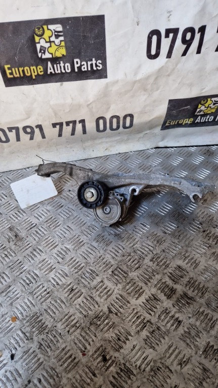 Suport accesorii Ford Mondeo MK5 2.0 TDCI cod motor T8CC ,an 2017 cod DS7Q-8D611-AH