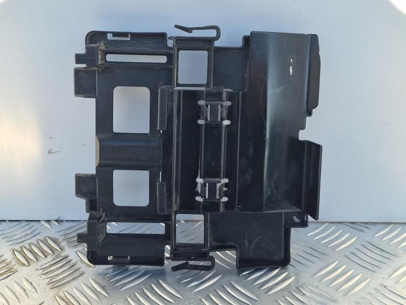 Suport accesorii Opel Corsa E 2014-2019 1.3 cdti B13DTN 13472625