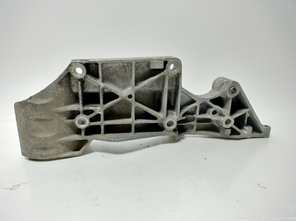 Suport accesorii VOLKSWAGEN BORA (1J2) [ 1998 - 2013 ] TDI (ATD, AXR) 74KW|101HP OEM 045903143C