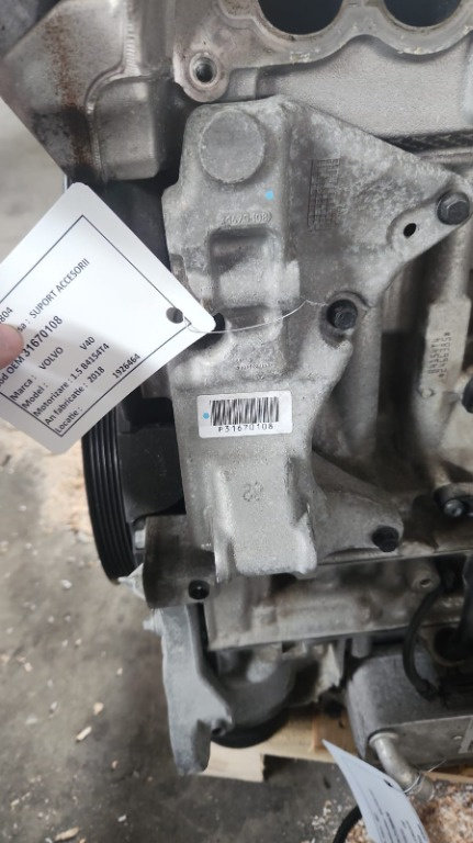 Suport accesorii Volvo V40 S40 1.5 T3 cod 31670108