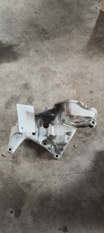 Suport accesorii Volvo V70 2.0 D4204T Euro 6 2015 Cod : 31401103