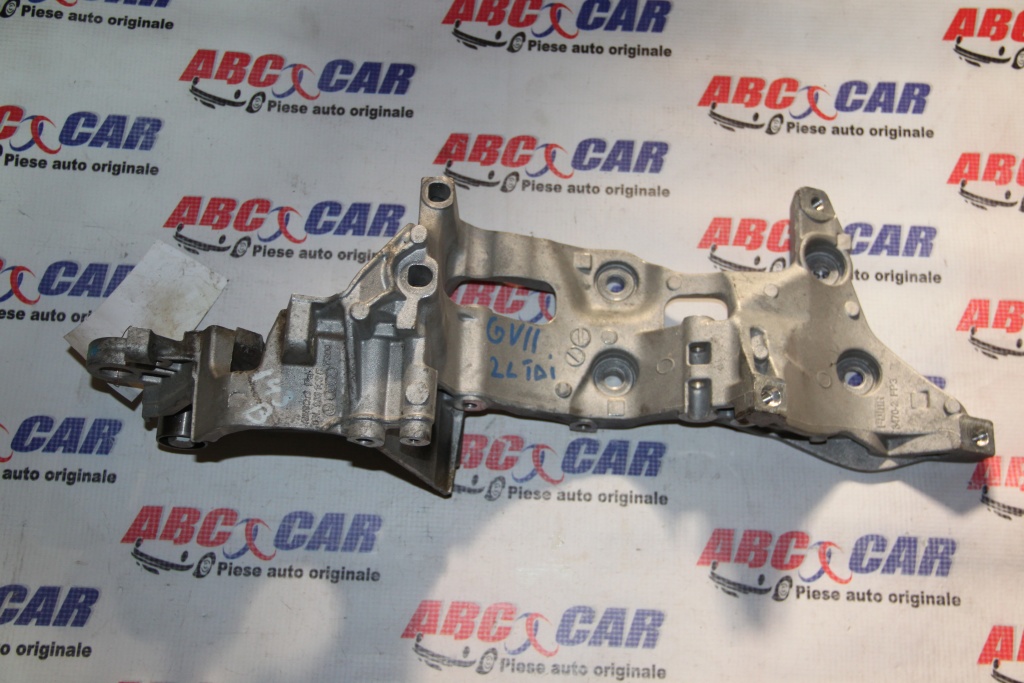 Suport accesorii VW Golf 7 model 2016 2.0 TDI 04L903143B