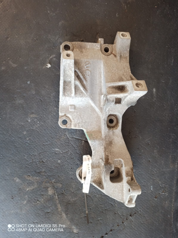 Suport accesorii , Vw Polo (9N) 1.4tdi COD-045903143E