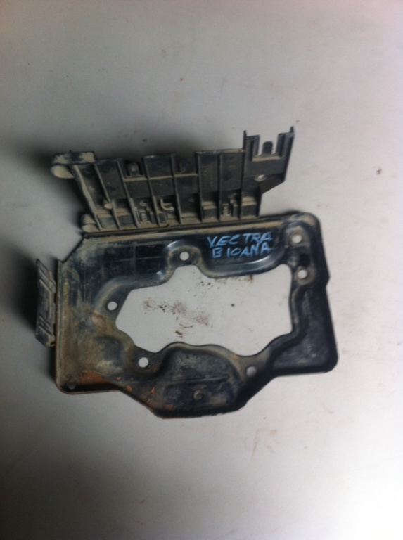 Suport acumulator Opel Vectra B [1995 - 1999] Sedan 4-usi 1.6 MT (101 hp) 36_)