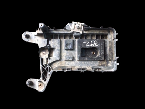 Suport acumulator Suport baterie Volkswagen VW Passat B6 [2005 - 2010] wagon 5-usi 2.0 TDI MT (140 hp)