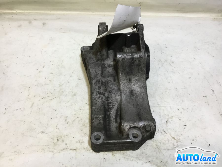Suport Alternator 030145169h Volkswagen POLO 9N 2001